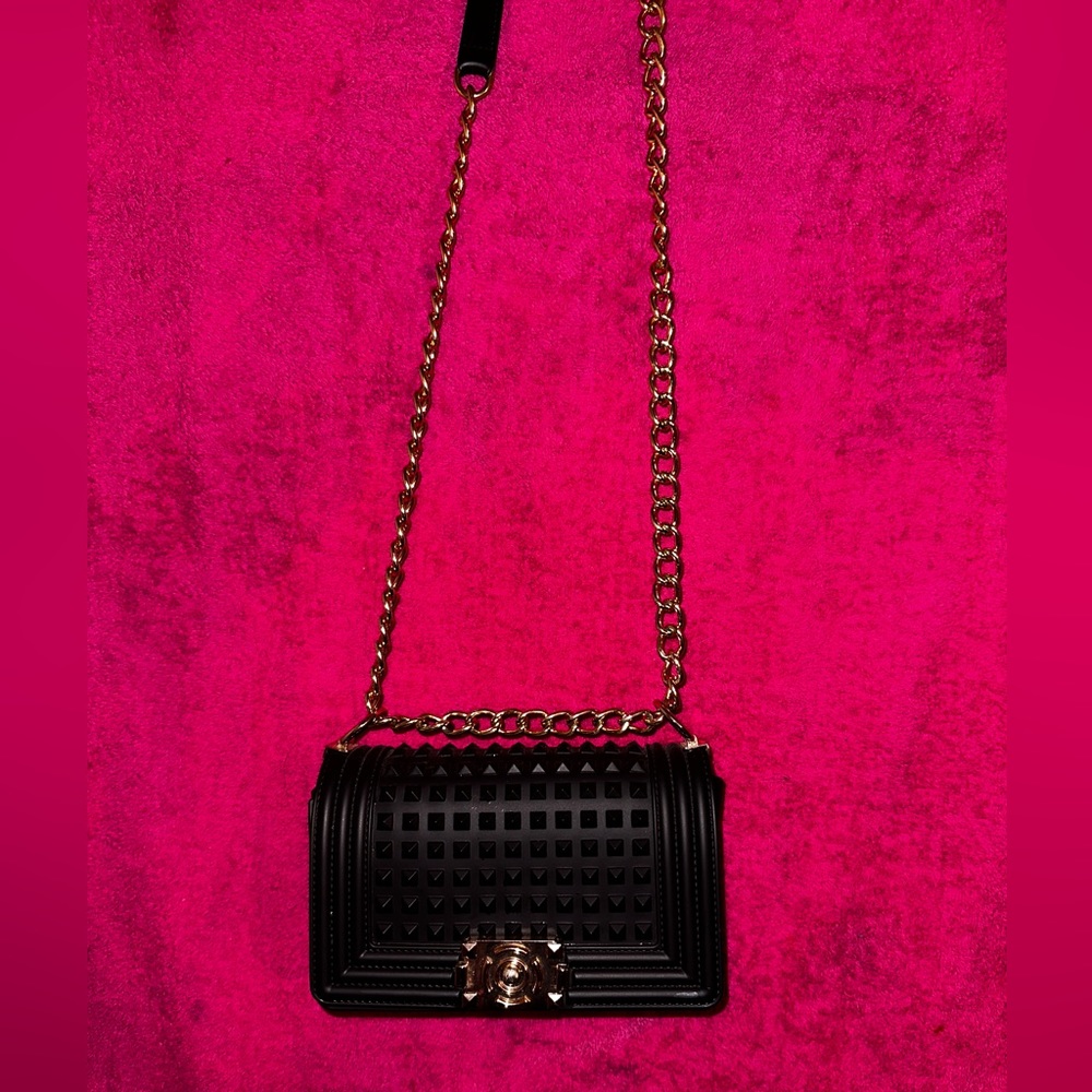 Black & Gold Buckle Purse with Gold Chain .